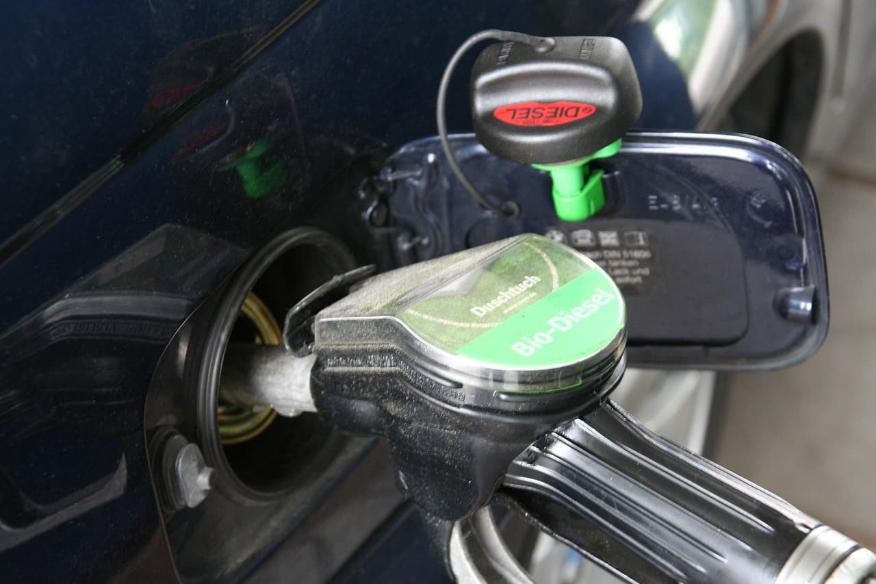 Diesel Prices Spike on US Export Ban Threat