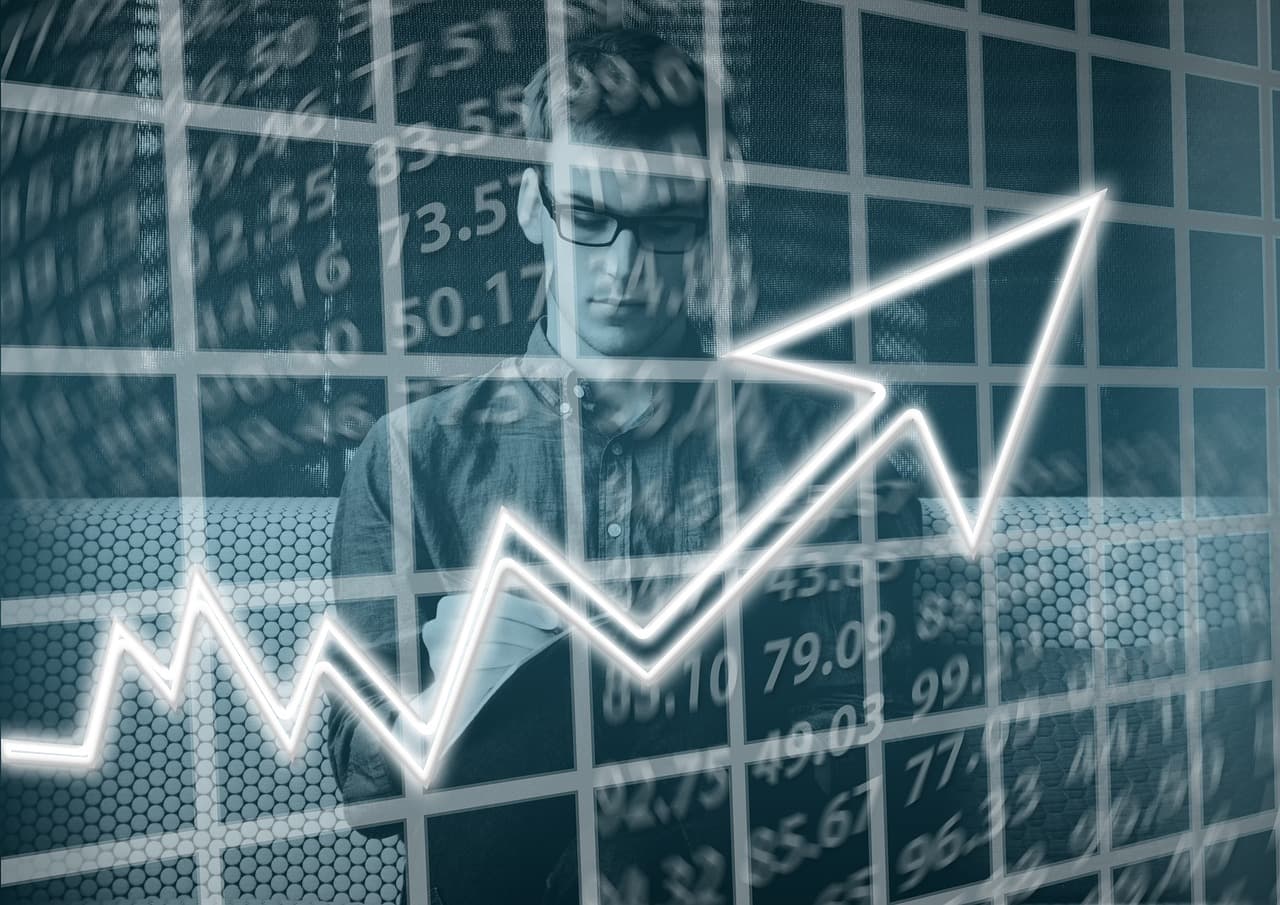 AI Valuation Concentration Raises Risk of Market Correction