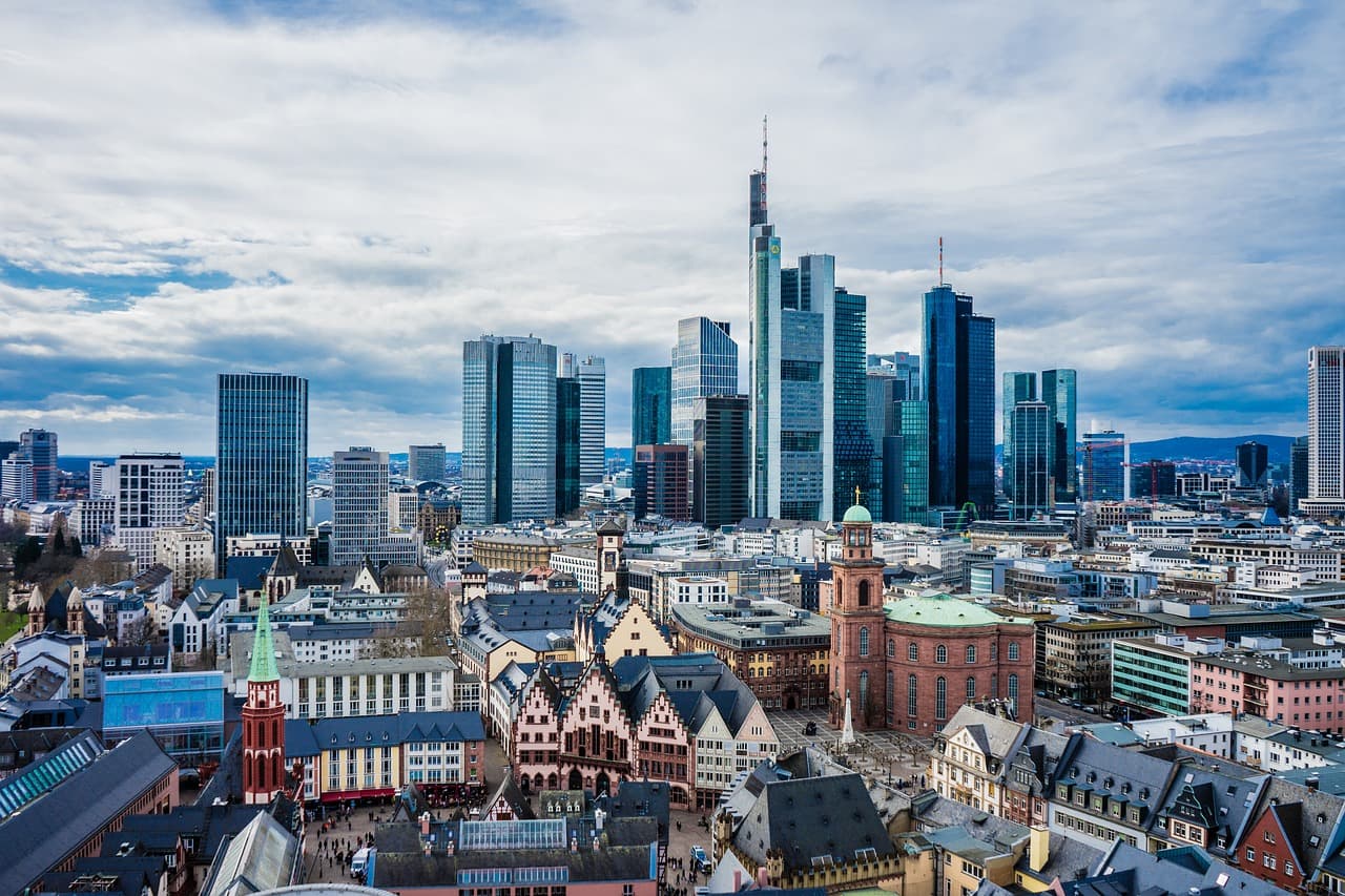 Top economies heading for biggest budget deficits since Covid, IMF warns