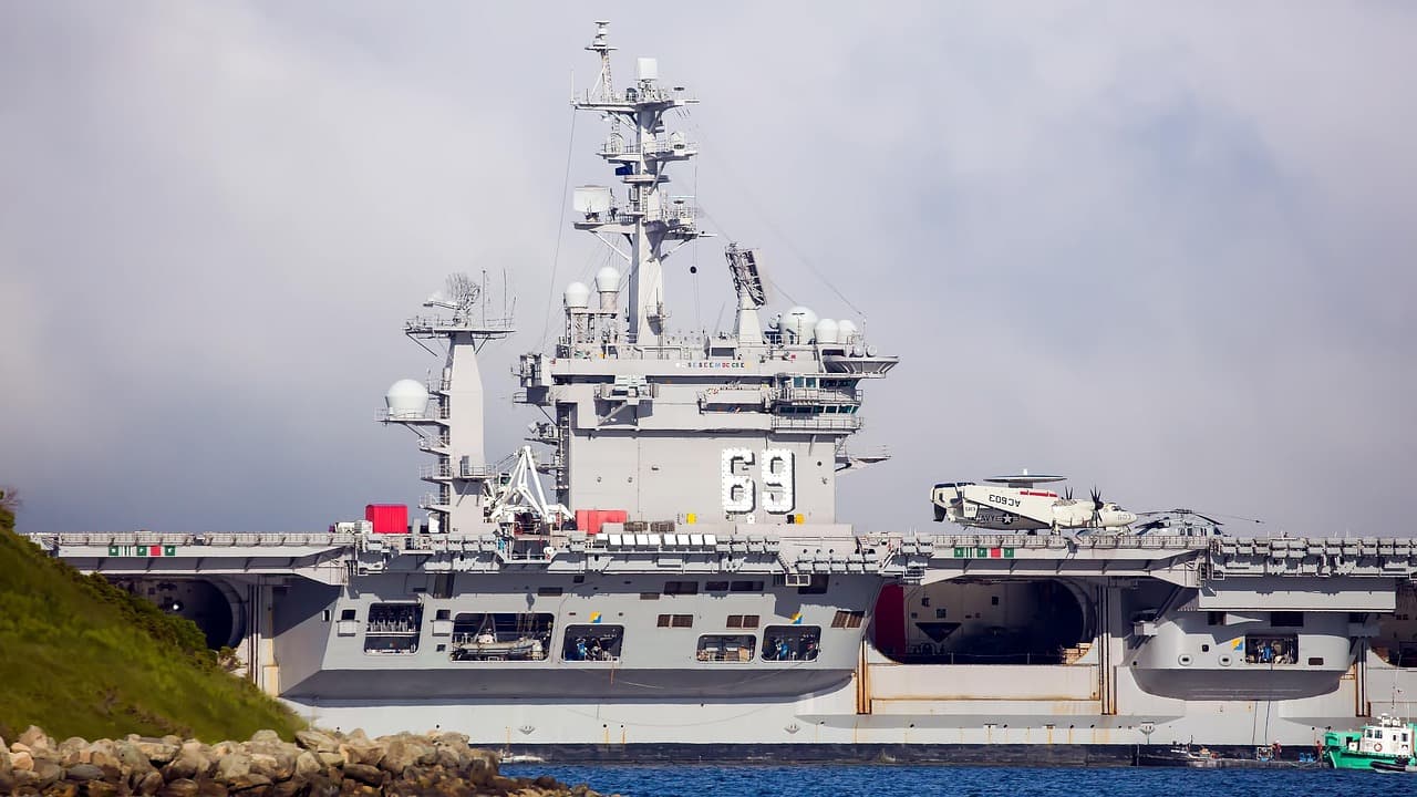 US Deploys 9,000 Troops as Trump Weighs Iran Strikes